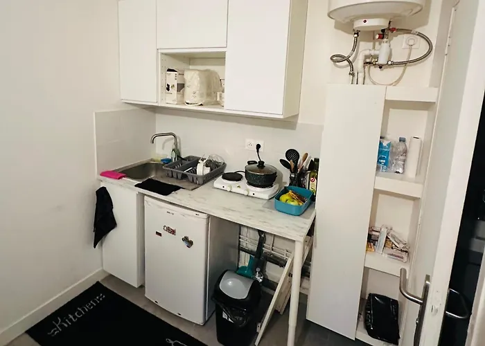 Agreable Исси-ле-Мулино